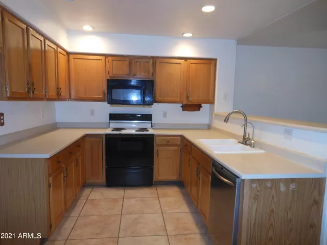 MLS: 6208851 Condo For Sale