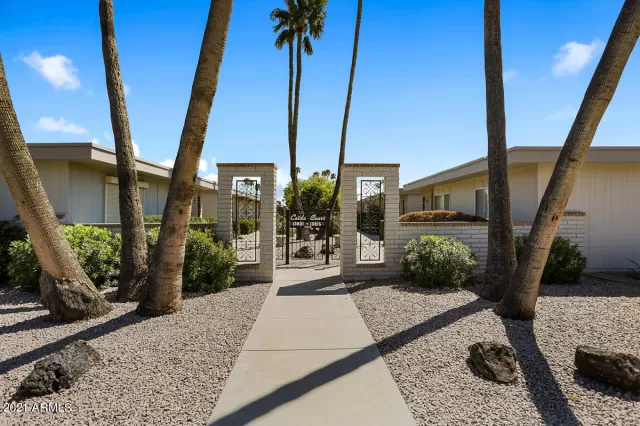 MLS: 6208989 Condo For Sale