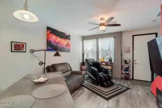 Photo #2: 6208997 Listing