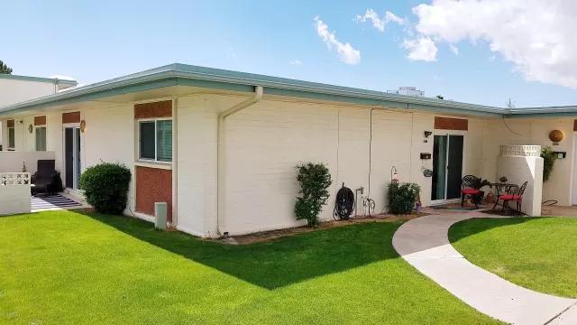 MLS: 6209207 Condo For Sale