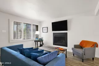 Photo #4: 6209235 Listing