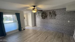 Photo #4: 6209259 Listing