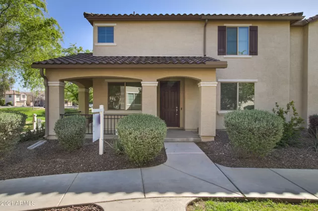 MLS: 6209289 Condo For Sale