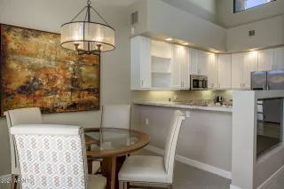 Photo #4: 6209319 Listing 