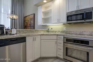 Photo #6: 6209319 Listing 