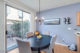 Photo #5: 6209343 Listing