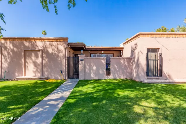 MLS: 6209395 Condo For Sale