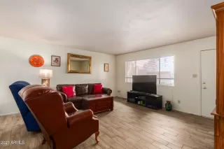 Photo #6: 6209395 Listing 