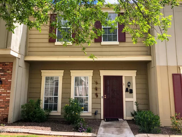MLS: 6209422 Condo For Sale