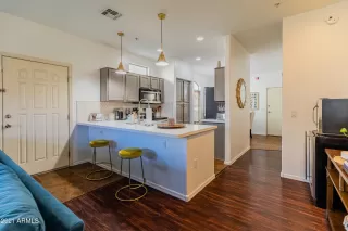 Photo #2: 6209439 Listing 