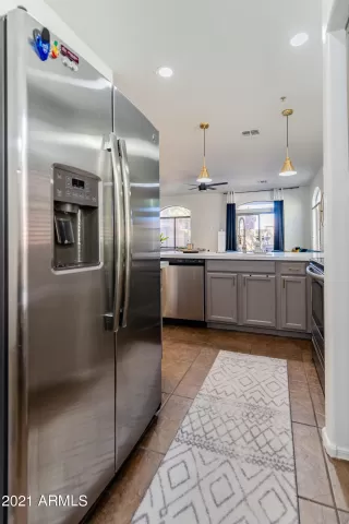 Photo #5: 6209439 Listing 