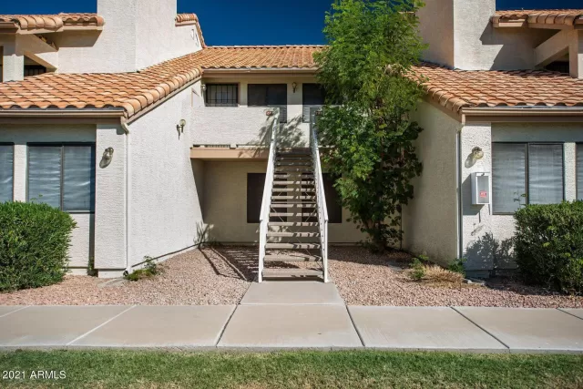 MLS: 6209481 Condo For Sale