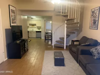 Photo #5: 6209481 Listing