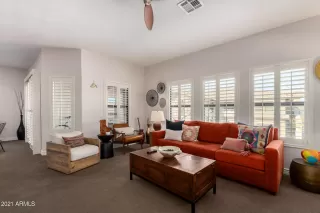 Photo #5: 6209525 Listing 