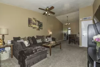 Photo #2: 6209552 Listing