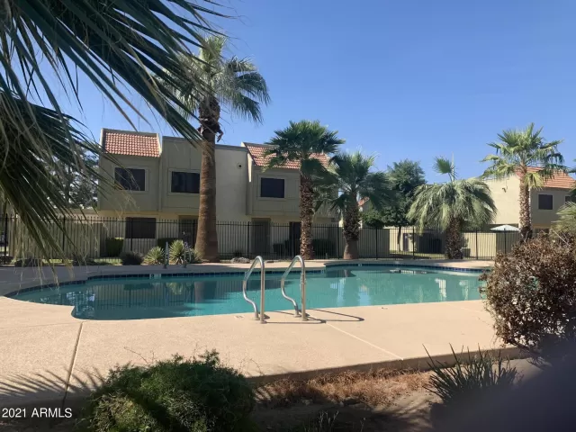 MLS: 6209673 Condo For Sale