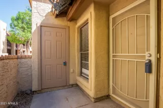 Photo #3: 6209774 Listing 