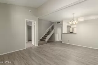 Photo #5: 6209774 Listing 