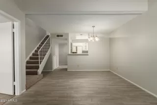 Photo #6: 6209774 Listing 