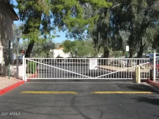 Photo #3: 6209878 Listing 