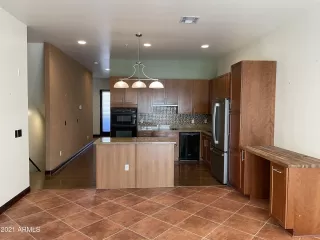 Photo #1: 6209927 Listing