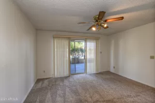 Photo #2: 6210121 Listing 