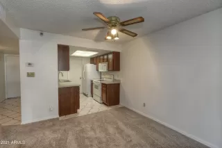 Photo #3: 6210121 Listing 