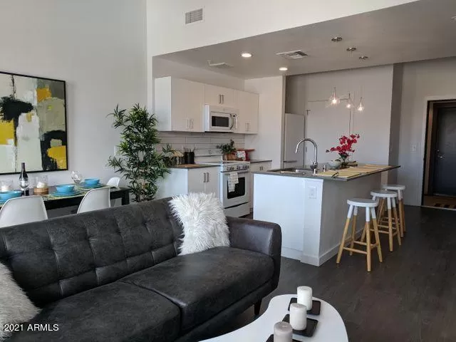 MLS: 6210357 Condo For Sale