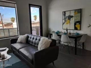 Photo #2: 6210357 Listing 