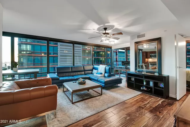 MLS: 6210440 Condo For Sale