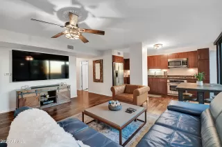 Photo #3: 6210440 Listing 