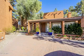 Photo #5: 6210496 Listing