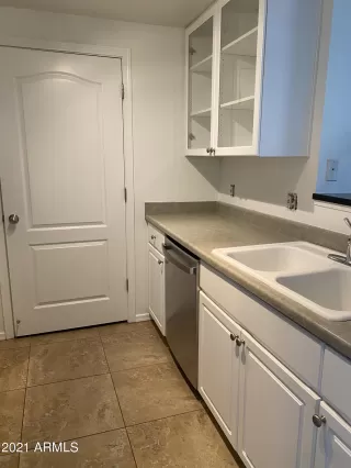 Photo #1: 6210618 Listing 