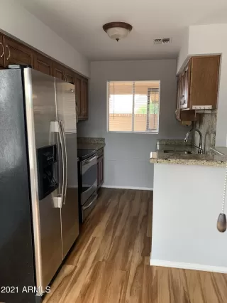 Photo #2: 6210733 Listing