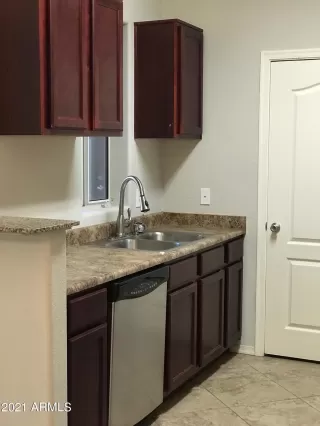 Photo #4: 6210742 Listing 