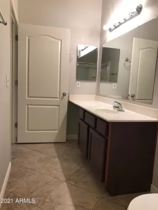 Photo #6: 6210742 Listing 