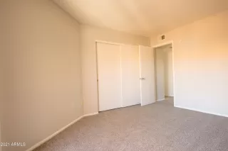 Photo #6: 6210840 Listing 