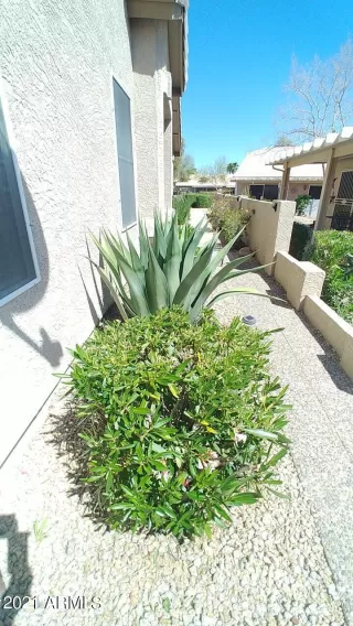 Photo #3: 6210912 Listing