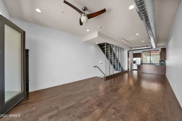 MLS: 6211029 Condo For Sale