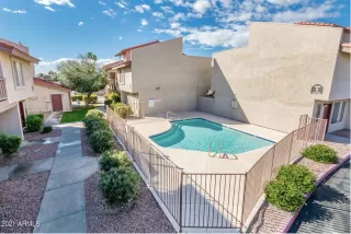 Photo #2: 6211030 Listing 