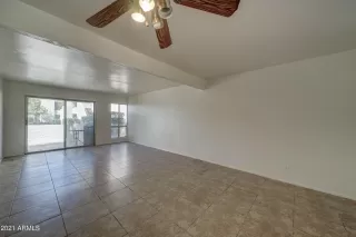 Photo #4: 6211063 Listing