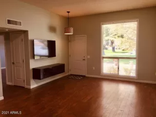 Photo #3: 6211221 Listing 