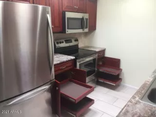 Photo #5: 6211221 Listing 