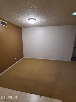 Photo #2: 6211236 Listing 