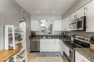 Photo #5: 6211322 Listing 