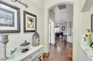 Photo #2: 6211351 Listing 