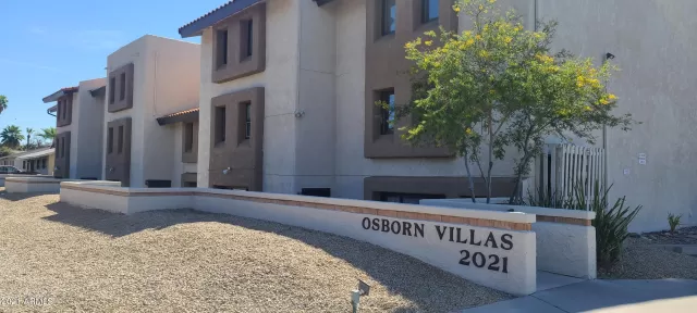 MLS: 6211542 Condo For Sale