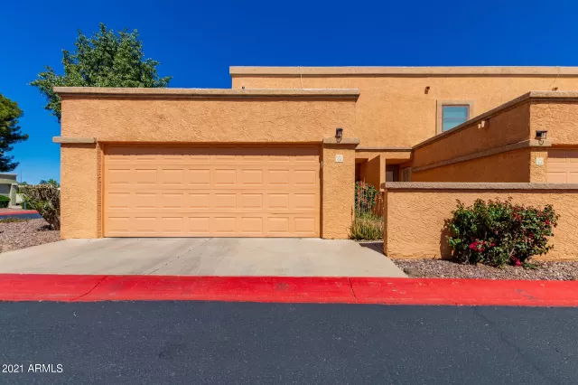 MLS: 6211612 Condo For Sale