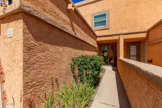 Photo #1: 6211612 Listing 