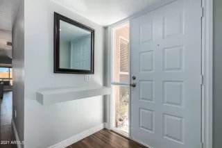 Photo #2: 6211612 Listing 